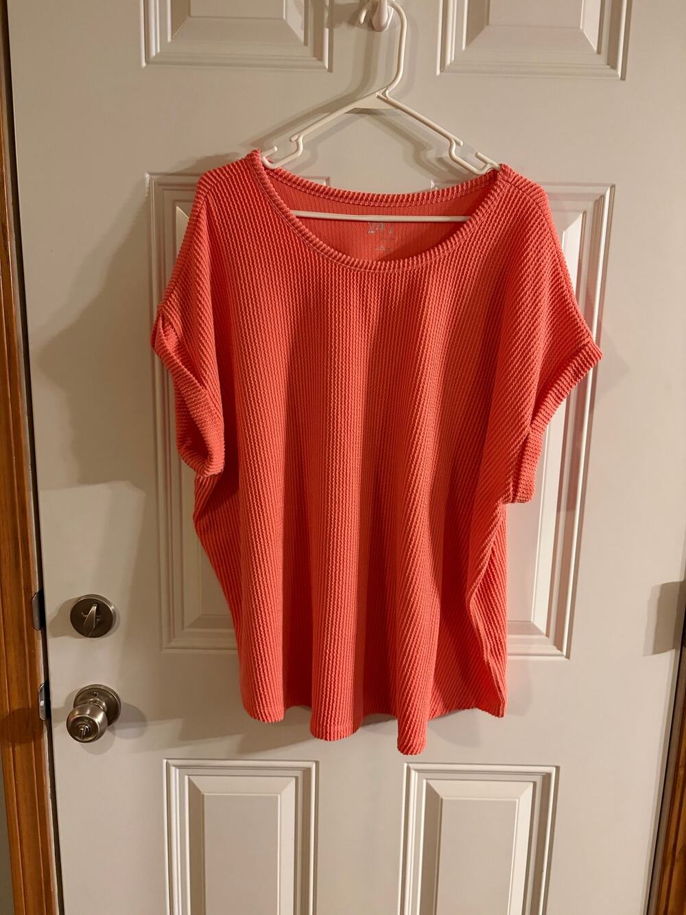 24/7 by Maurices Women’s Plus Size 2X Coral Textured Knit Oversized Top